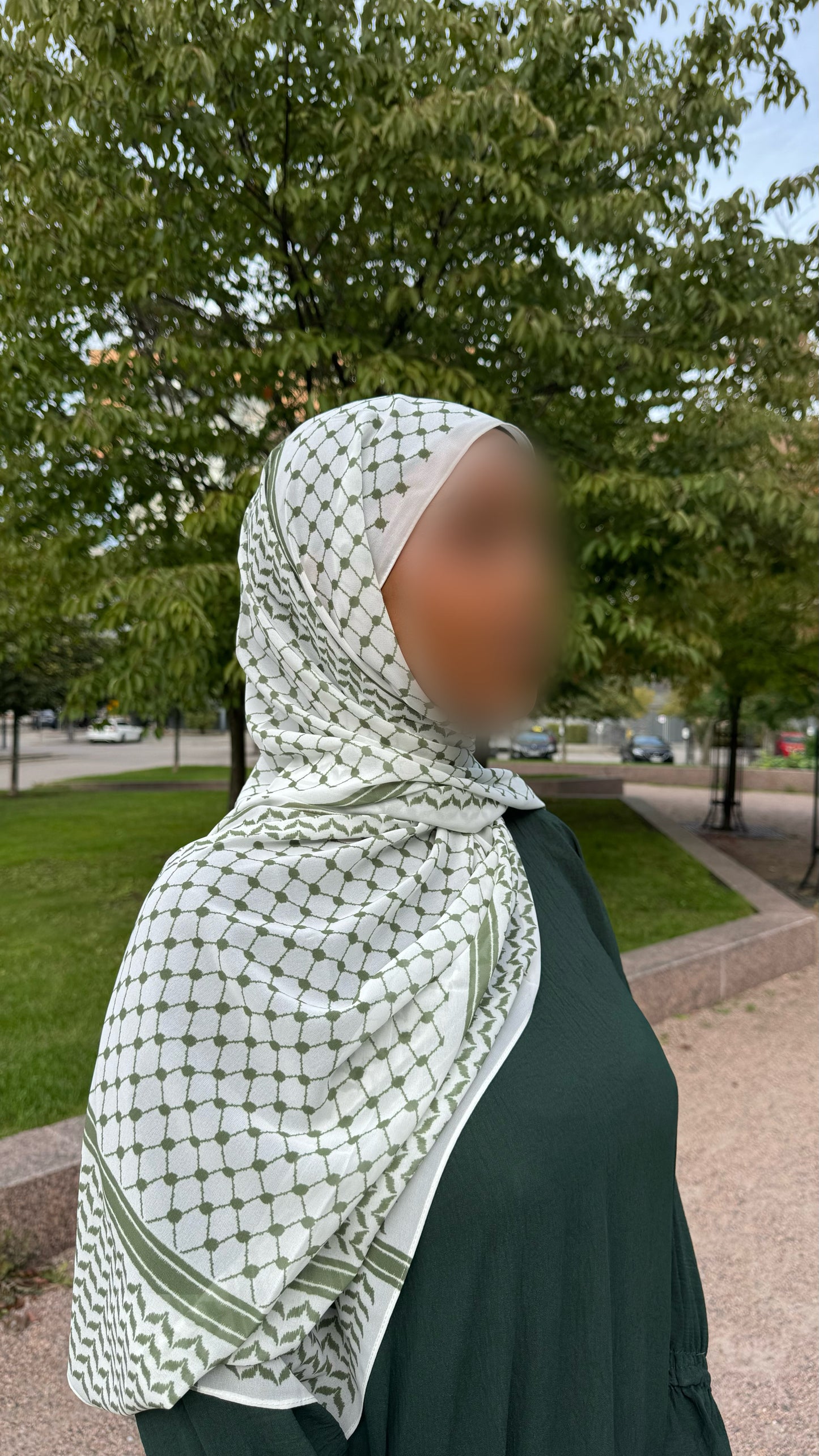 Green kuffiyeh hijab